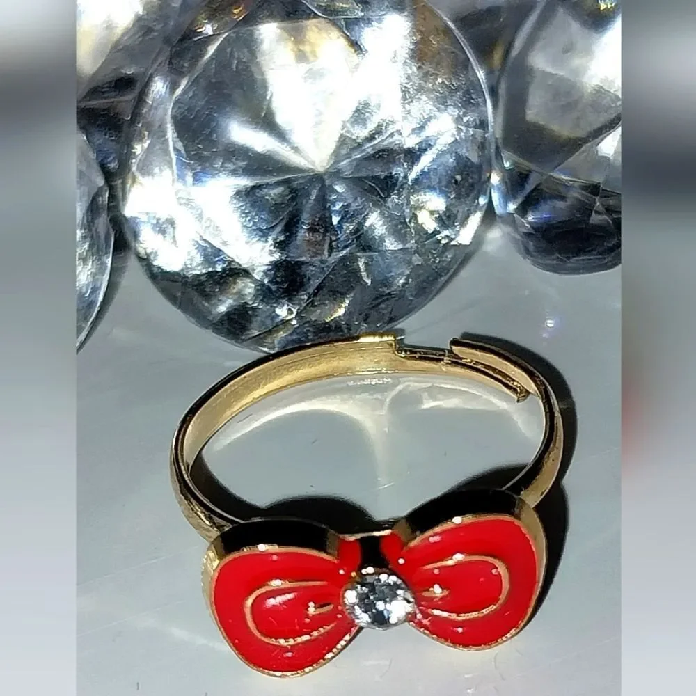 Super cute girls jeweled adjustable ring